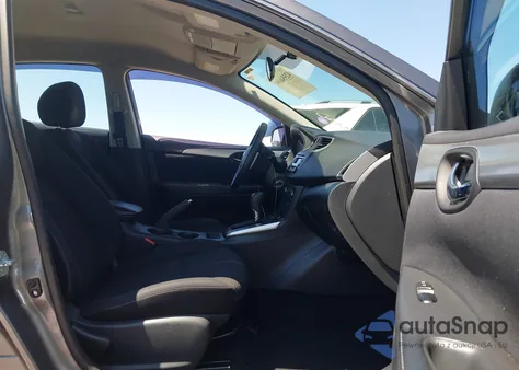 2016 Nissan Sentra S z USA, uszkodzony, nr VIN 3N1AB7APXGY268317